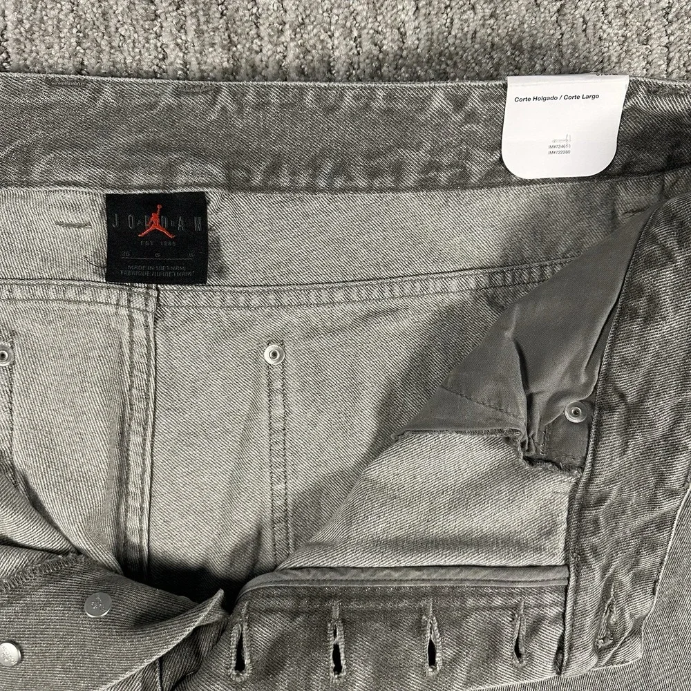 NWT Nike Air Jordan Jumpman Denim‎ Jeans Men Size 36 Flat Pewter Loose Fit Retro